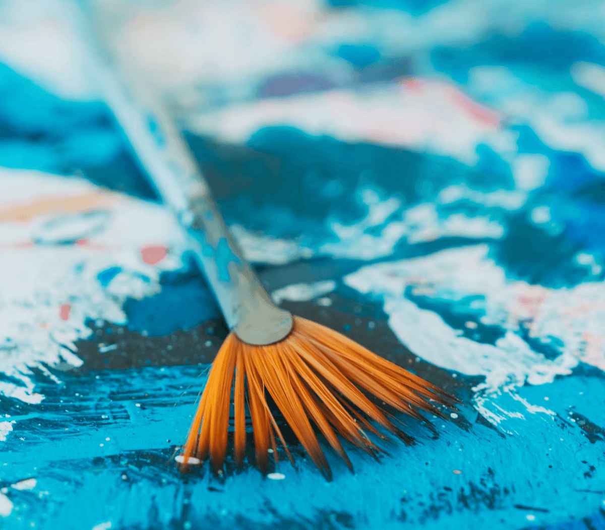 EXPLORING FAN BRUSH TECHNIQUES THAT BRING ABSTRACT PAINTINGS TO LIFE NOW
